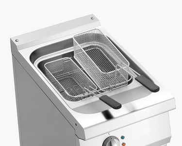 Deep fat fryer 700, W400, 15L