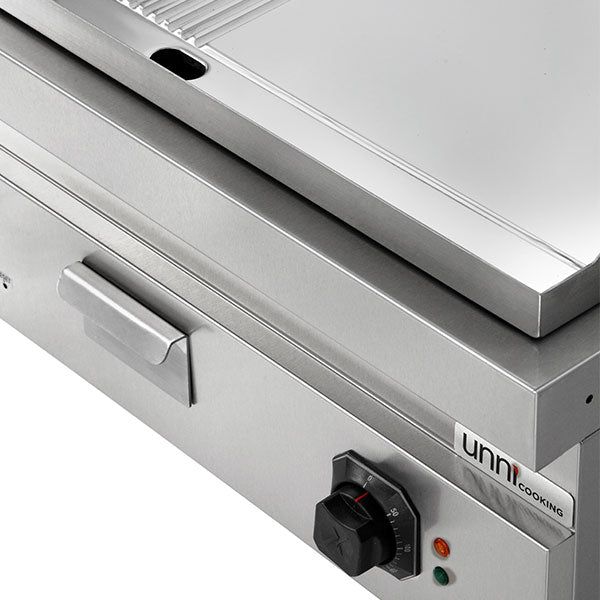 Elektro-Grillplatte – 1/2 glatt + 1/2 gerillt CHROM