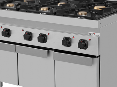 Gasherd mit Türen – 44kW – 6 Brenner – G70C20K