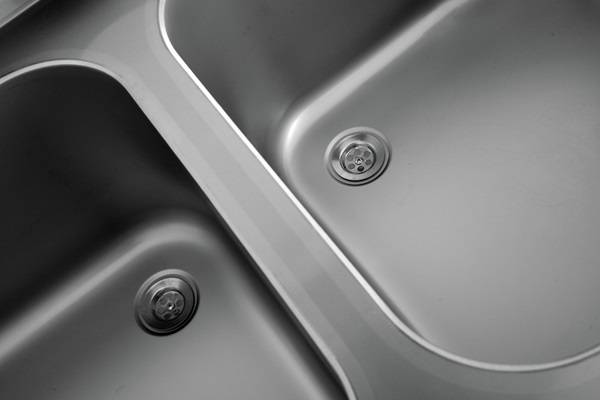 1000x600xH850mm 2 Bowls – Middle